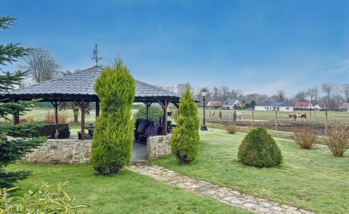 Castle for Sale in Saint-Valery-en-Caux, Normandy, France