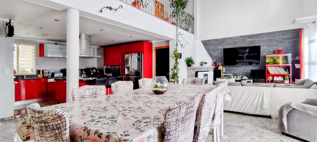 House in Montlignon, Ile-de-France, France 2 - 16468038
