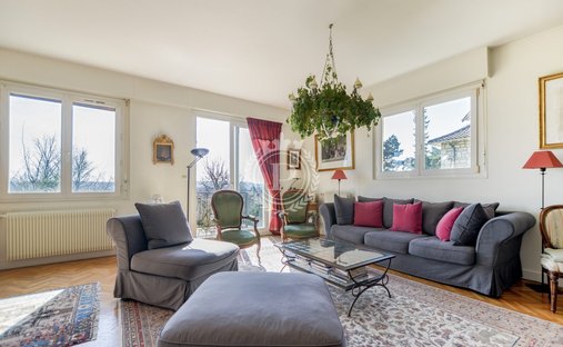 Castle for Sale in Saint-Leu-la-Forêt, Île-de-France, France