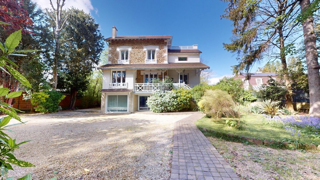House in Chelles, Ile-de-France, France 1 - 16468488