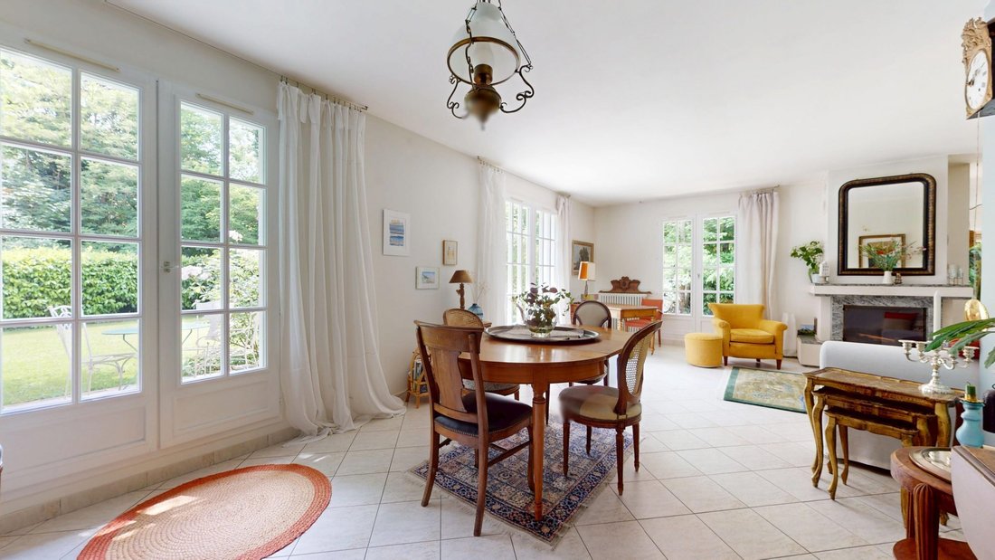 House in Vieux Village-Murs du Parc, Marolles-en-Brie, France 2 - 16468538