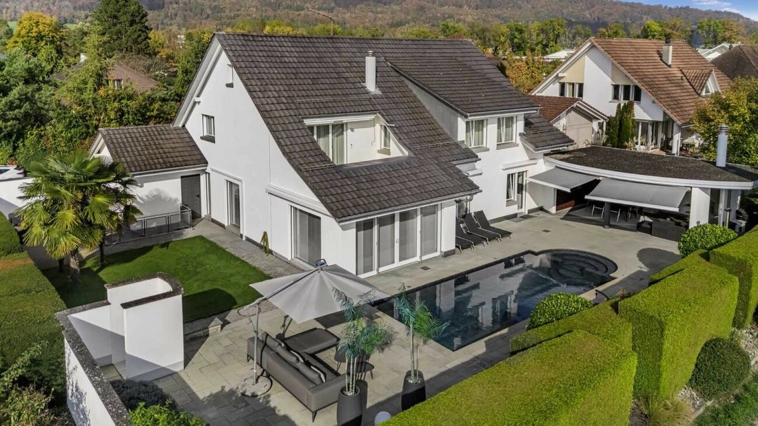 Villa in Möriken-Wildegg, Aargau, Switzerland 1 - 16467797