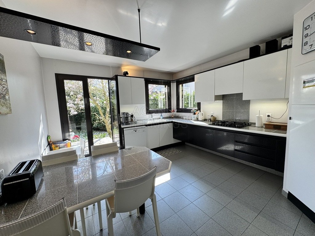 Villa in La Terre Aux Clercs, Saint-Gratien, France 5 - 16467045