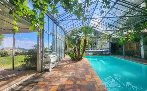Villa in Montlhery, Ile-de-France, France 1