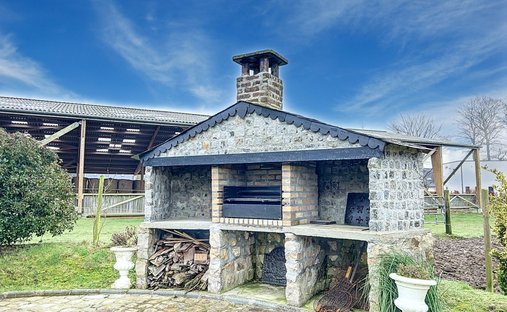 Castle for Sale in Saint-Valery-en-Caux, Normandy, France