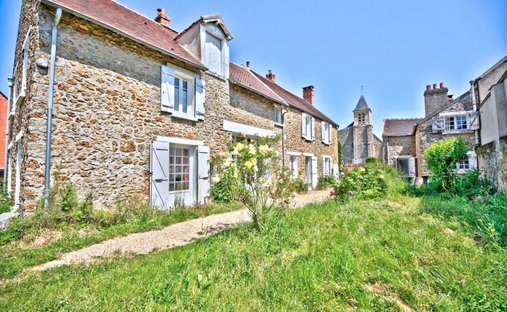 House in Les Hameaux-La Croix Aux Buis-Chapelle, Magny-les-Hameaux, France 1