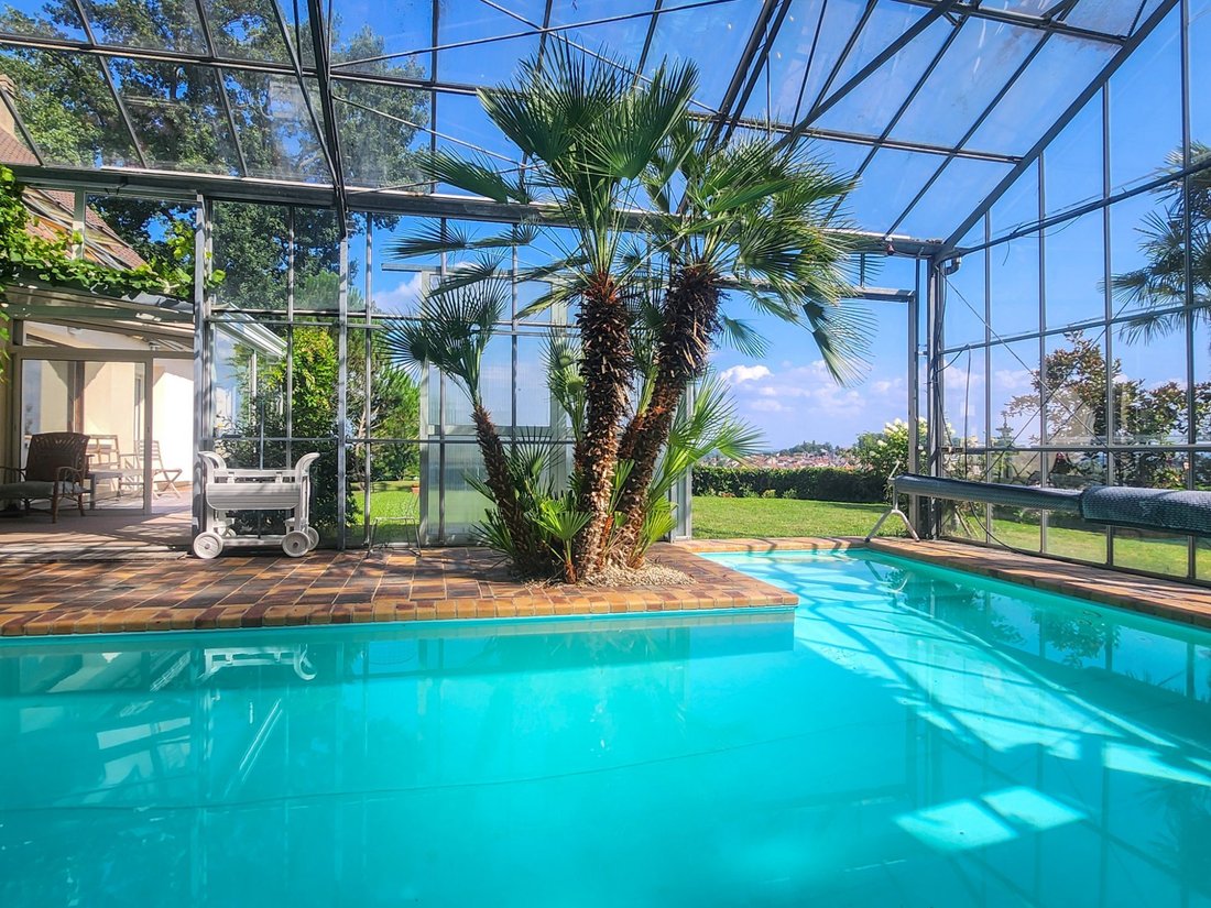 Villa in Montlhery, Ile-de-France, France 2 - 16467848