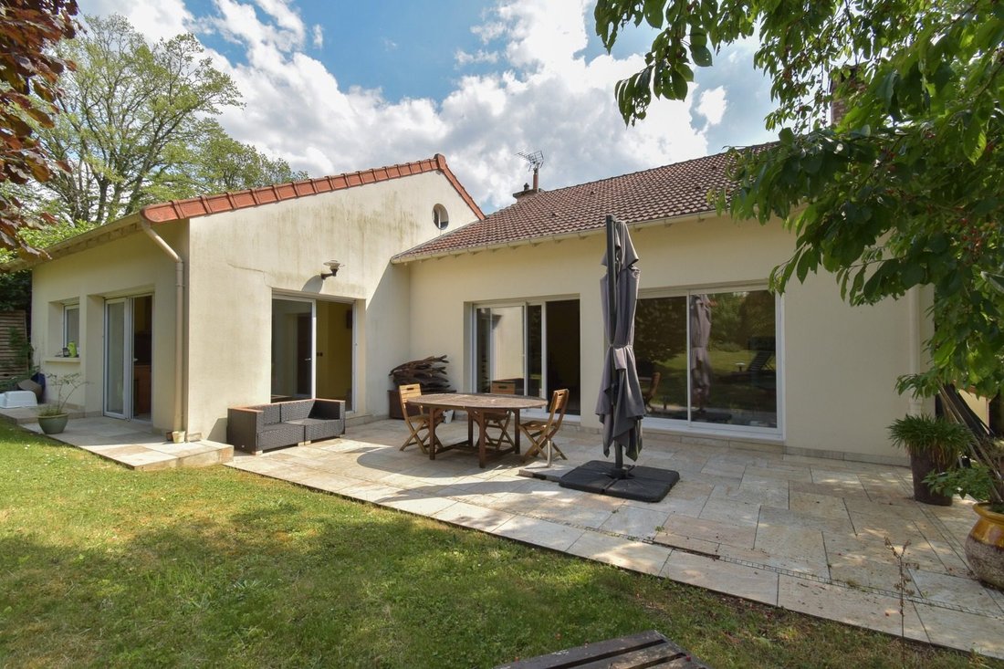 Villa in Houssières, Châtenay-Malabry, France 2 - 16468147