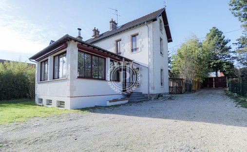 House in Beauchamp, Ile-de-France, France 1
