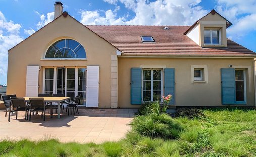 Villa a Grenat, Longjumeau, Francia 1