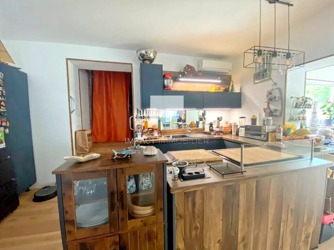 House in Hyeres, Provence-Alpes-Côte d'Azur, France 5 - 16466521