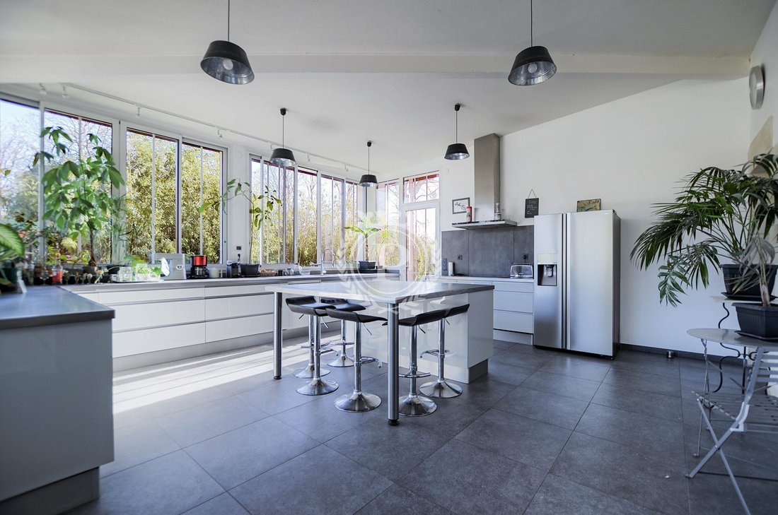 House in Beauchamp, Ile-de-France, France 4 - 16468001