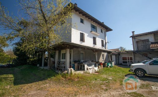 House in San Pier d'Isonzo, Friuli – Venezia Giulia, Italy 1