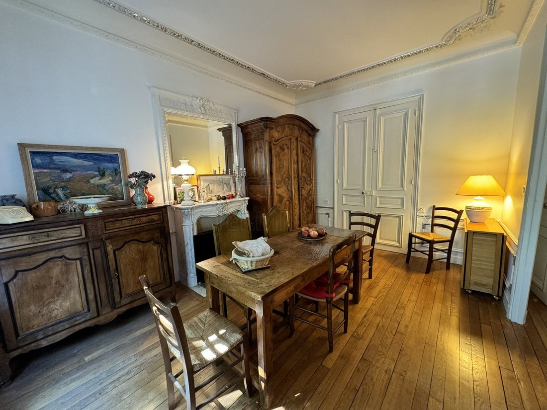 House in Centre Ville-Commerce, Enghien-les-Bains, France 1 - 16466983