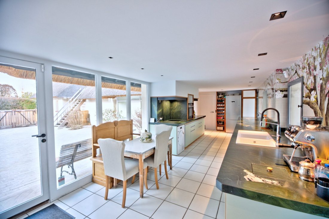 Villa in Montfort-l'Amaury, Ile-de-France, France 5 - 16468085