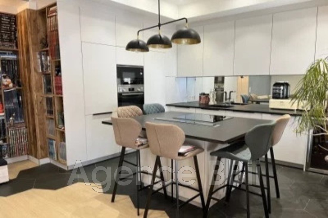 Apartment in Le Port, Nice, France 2 - 15542305