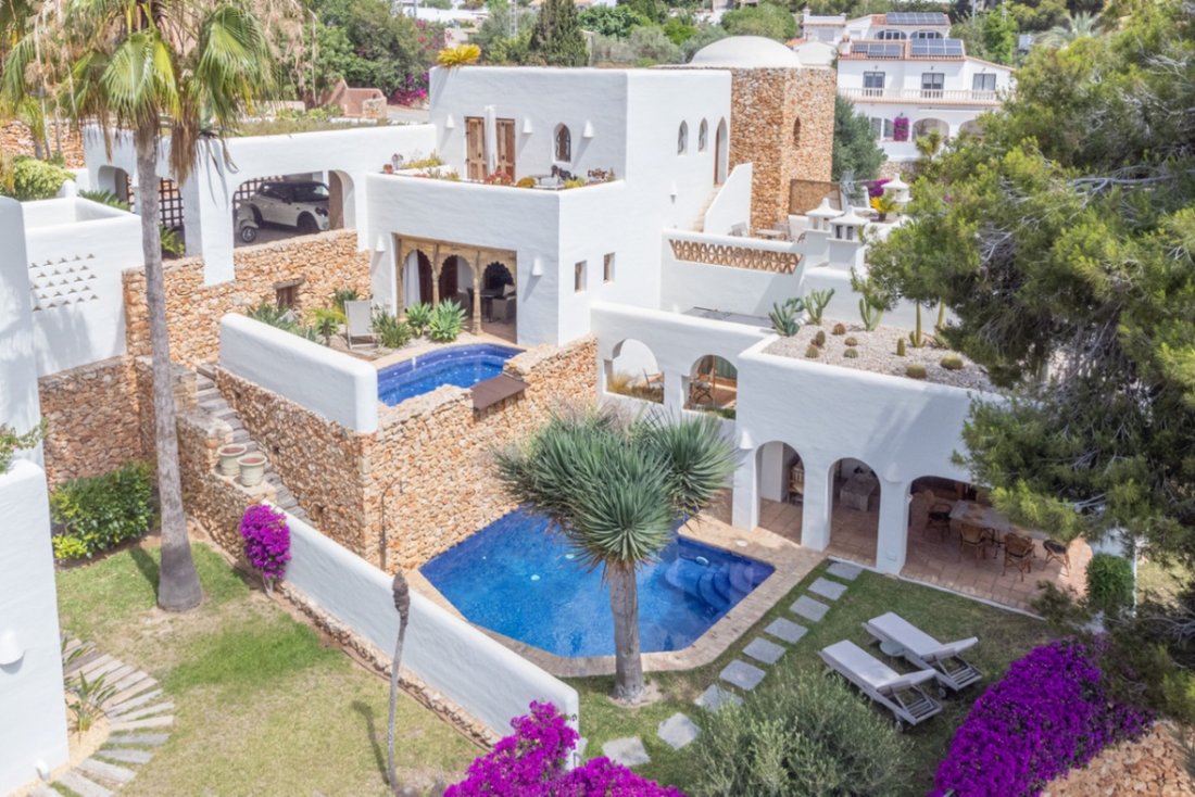 Villa in Moraira, Teulada, Valencian Community 1 - 16467828