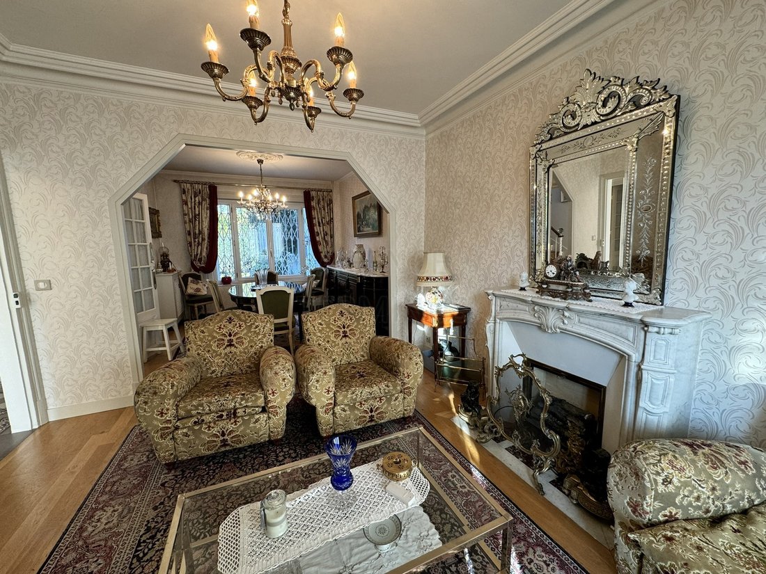 House in Centre Montmorency, Montmorency, France 2 - 16467208