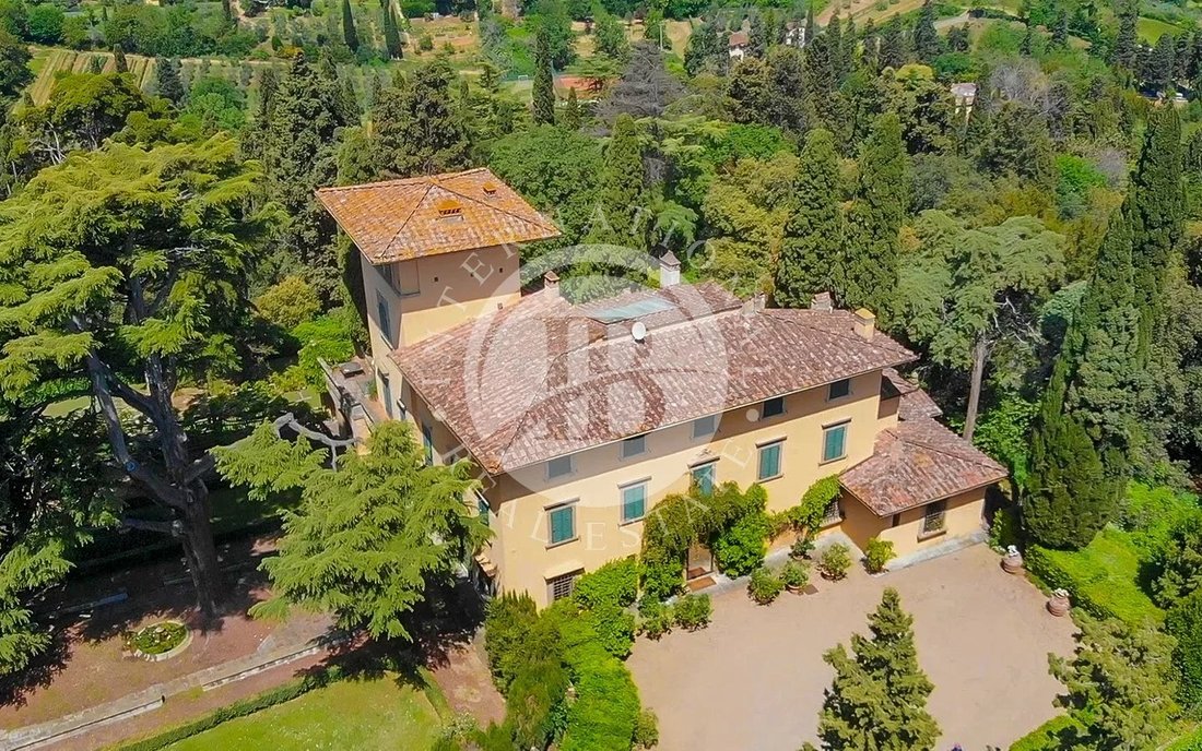 Villa in Center, Florence, Tuscany 2 - 16466870