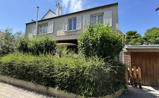 House in Centre Ville-Commerce, Enghien-les-Bains, France 1