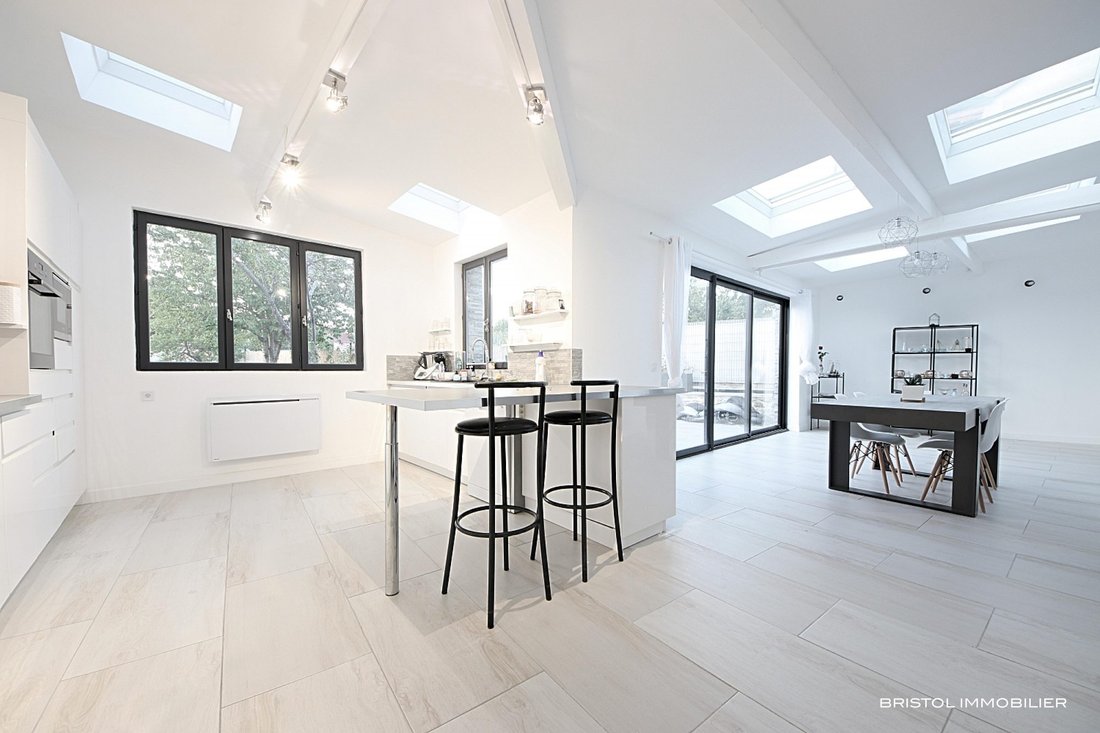 House in Boissy-sous-Saint-Yon, Ile-de-France, France 5 - 16468355