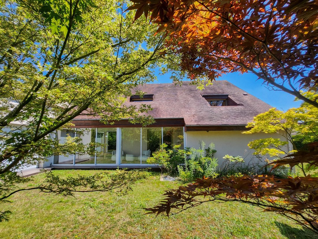 Villa in Montlhery, Ile-de-France, France 1 - 16468210