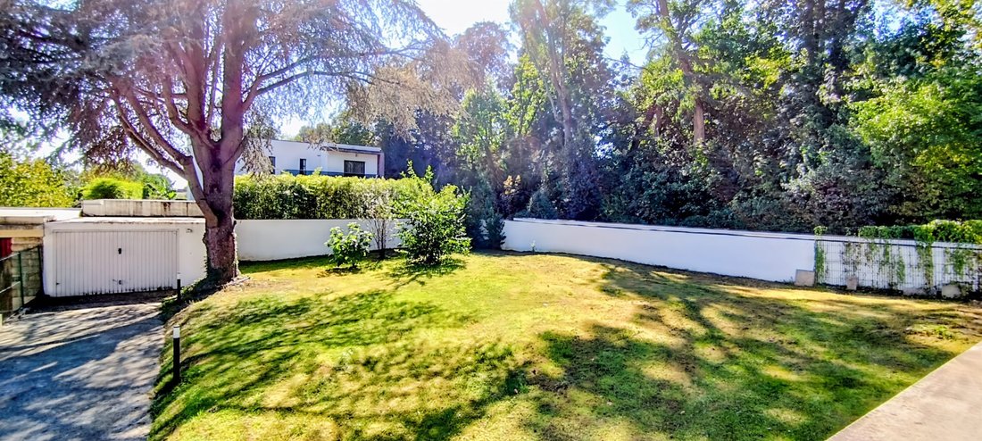 House in Centre Montmorency, Montmorency, France 2 - 16468383