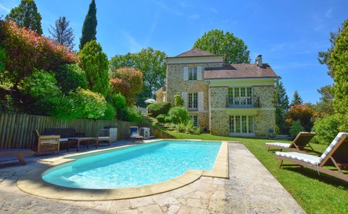 Maison à Bois de Verrieres-Vaupereux, Verrières-le-Buisson, France 1