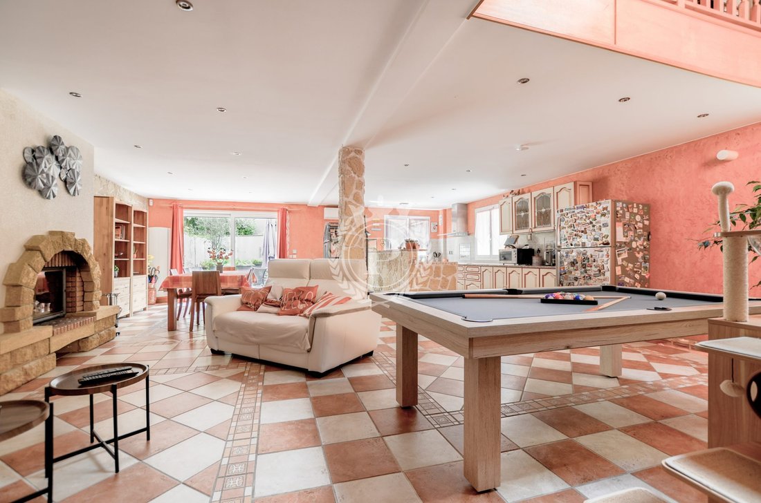 House in Piscop, Ile-de-France, France 5 - 16468268