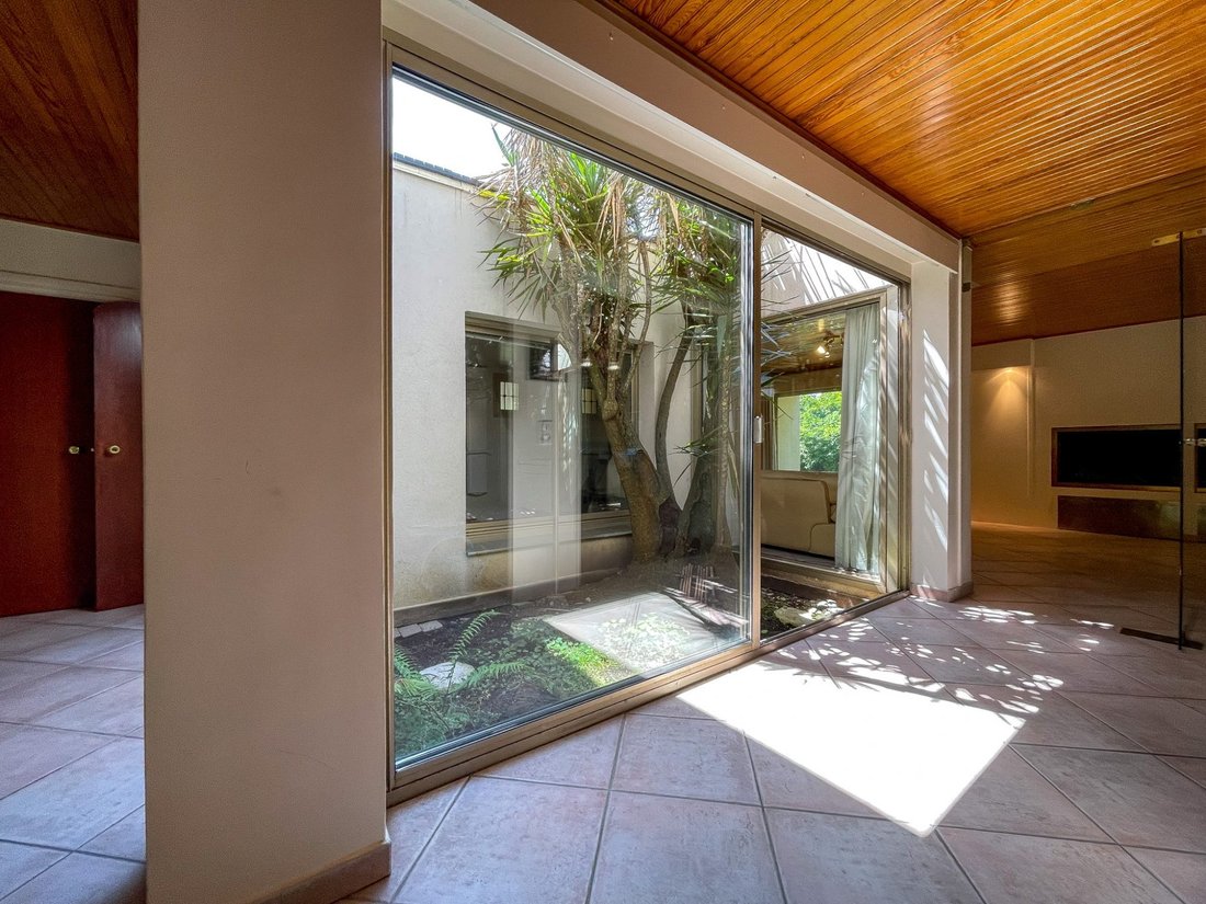 Villa in Montlhery, Ile-de-France, France 3 - 16468210