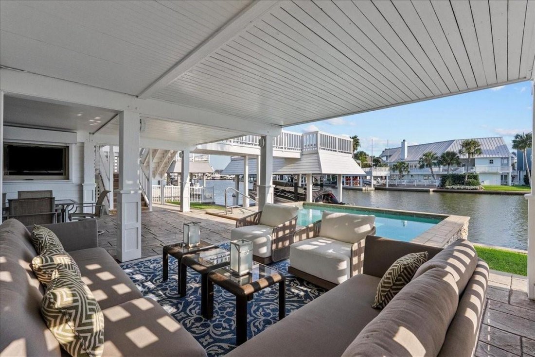 House in Galveston, Texas, United States 4 - 16470013