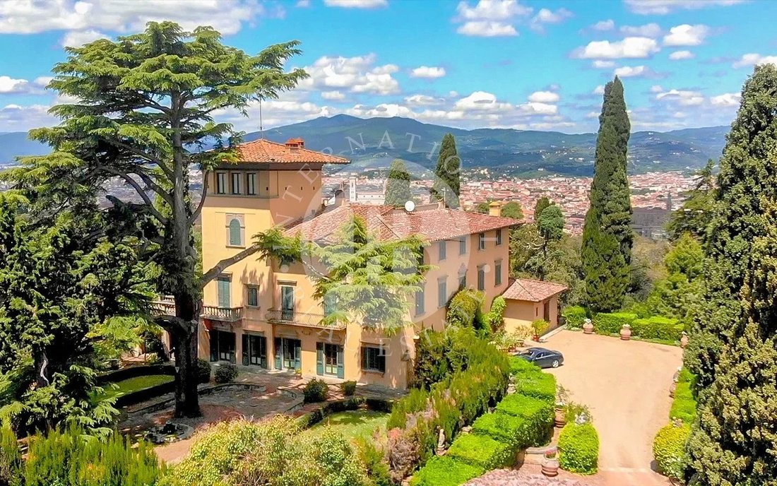 Villa in Center, Florence, Tuscany 1 - 16466870