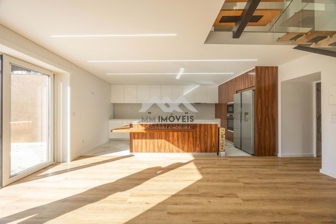 Villa in Aguas Santas, Porto District, Portugal 2 - 16469001
