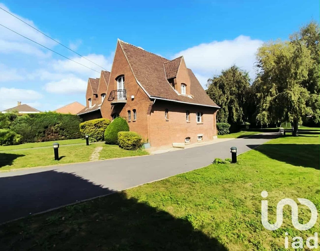 House in Bauvin, Hauts-de-France, France 1 - 16469236