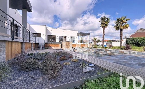 Casa en Urac Sendère, Tarbes, Francia 1