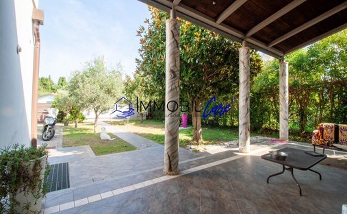 Villa in Livorno, Tuscany, Italy 1