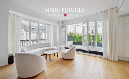 Apartment in Triangle d'Or, Paris 8e Arrondissement, Paris 1