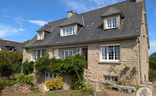 House in Saint-Cast-le-Guildo, Brittany, France 1