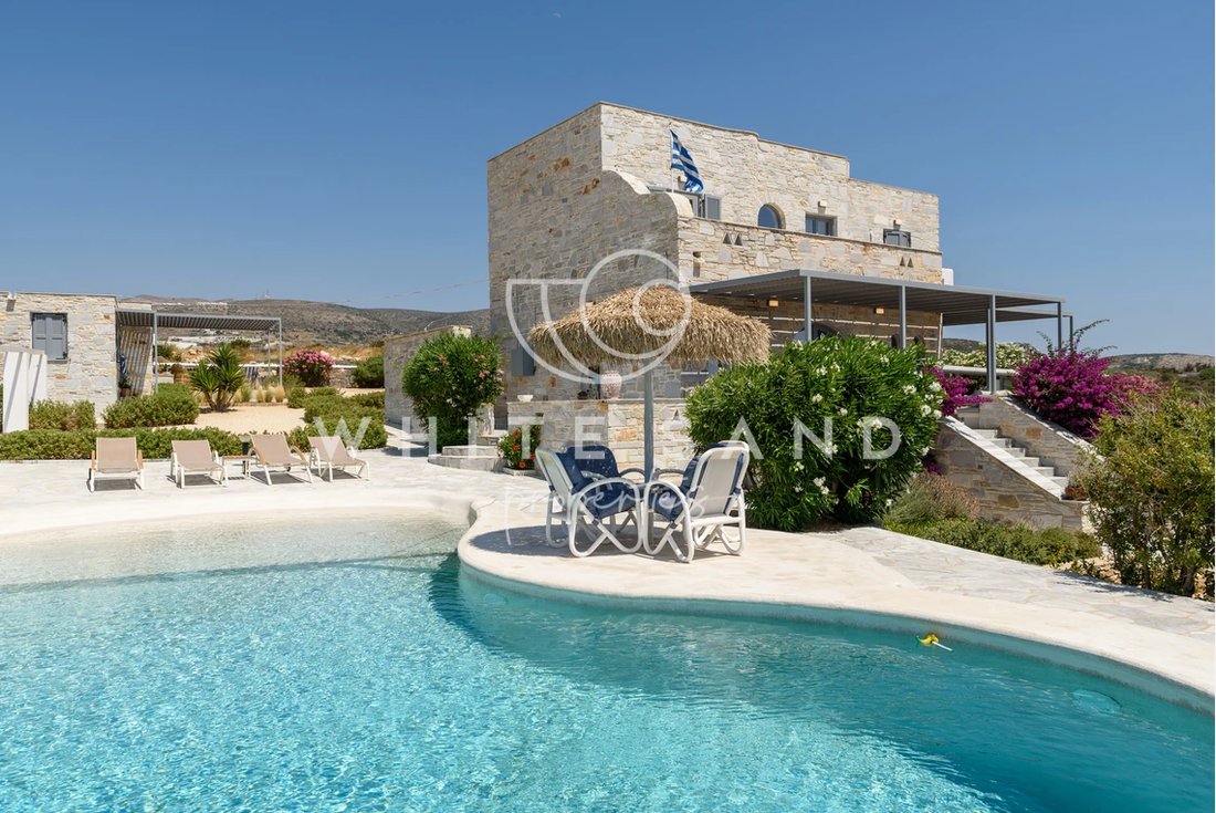 Villa in Paros, Aegean, Greece 1 - 16470662