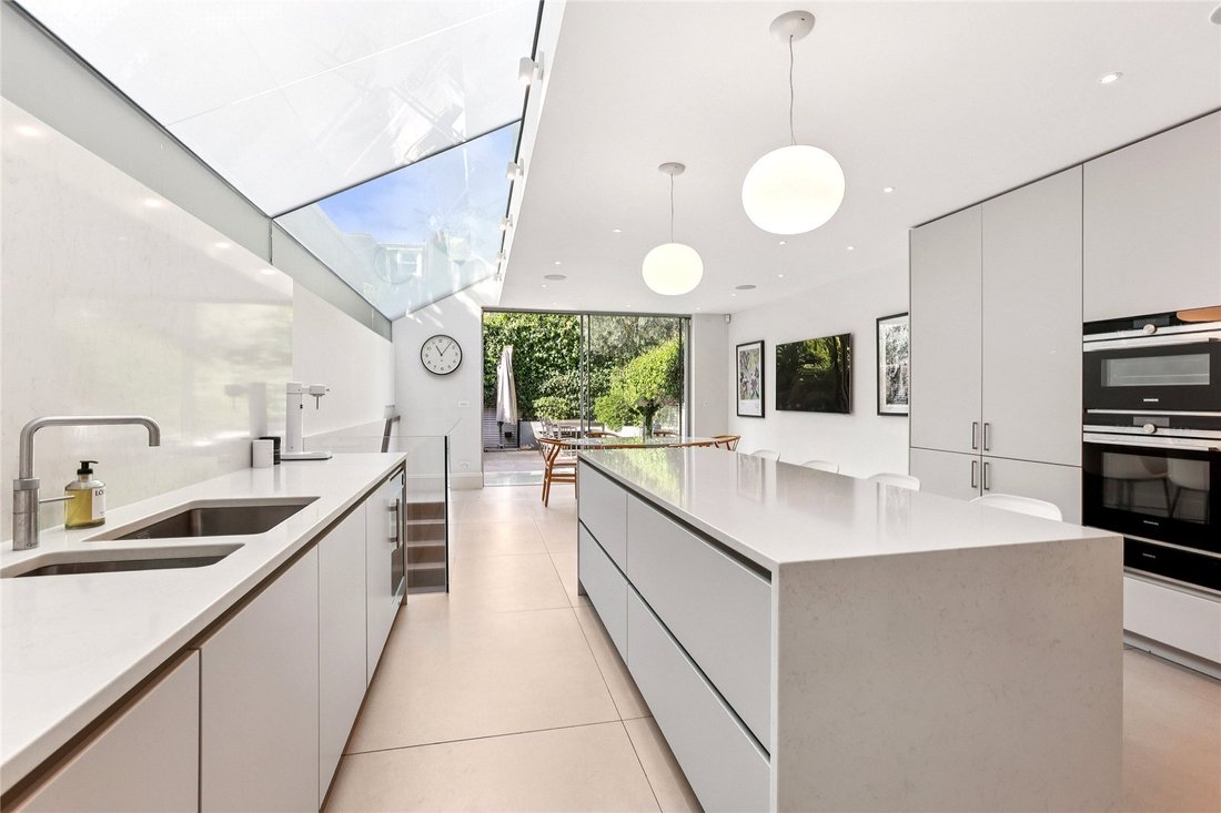 House in Parsons Green, Hammersmith and Fulham, England 2 - 16220995