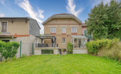 House in Gondoles Nord I, Choisy-le-Roi, France 1