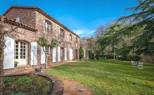 Villa in La Croix-sur-Roudoule, Provence-Alpes-Côte d'Azur, France 1