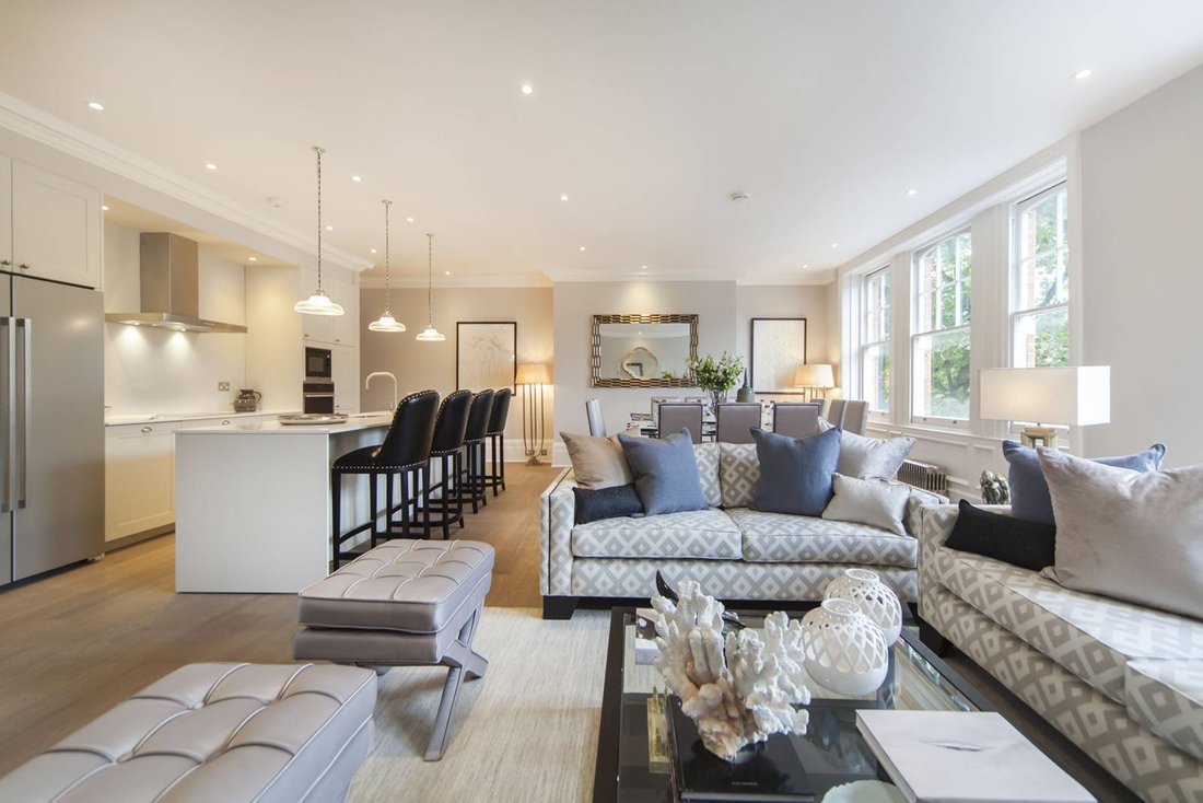 Apartment in Holland Park, Kensington And Chelsea, England 3 - 16466811