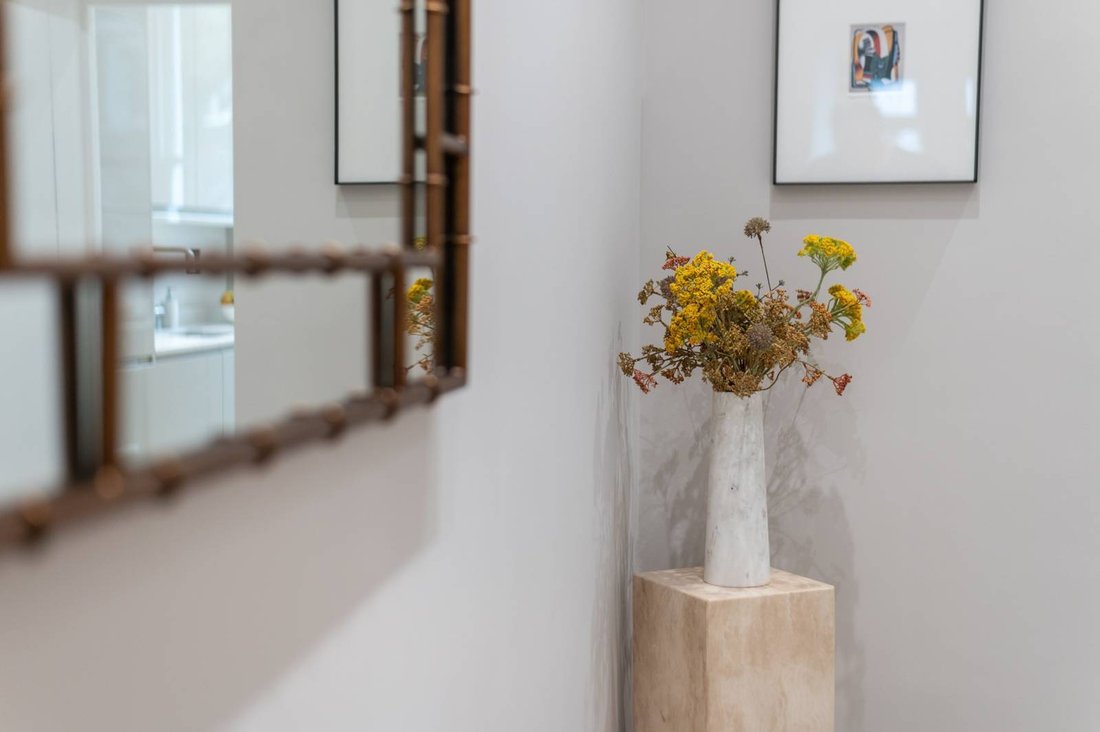Apartment in Earls Court, Kensington And Chelsea, England 5 - 16466822