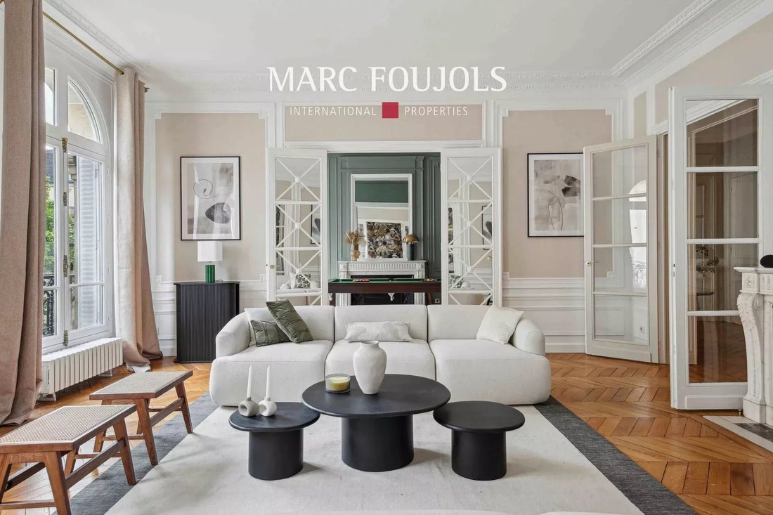 Apartment in Gros Caillou, Paris 7e Arrondissement, Paris 3 - 16466767