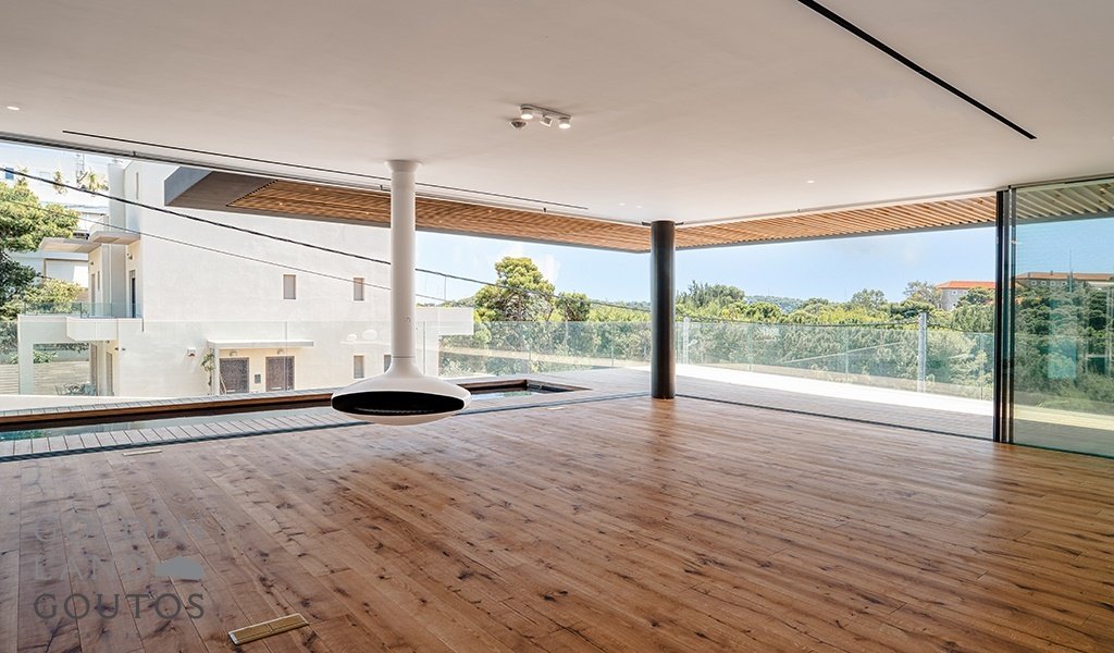 House in Vouliagmeni, Attica, Greece 2 - 14488733