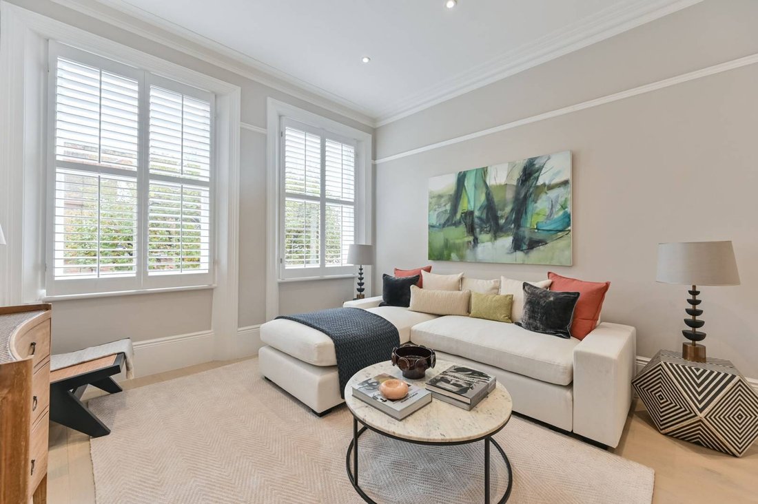 Apartment in Earls Court, Kensington And Chelsea, England 1 - 16466822