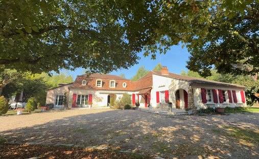 House in Prigonrieux, Nouvelle-Aquitaine, France 1
