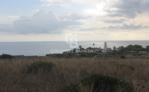 Country House in Fontane Bianche, Sicily, Italy 1