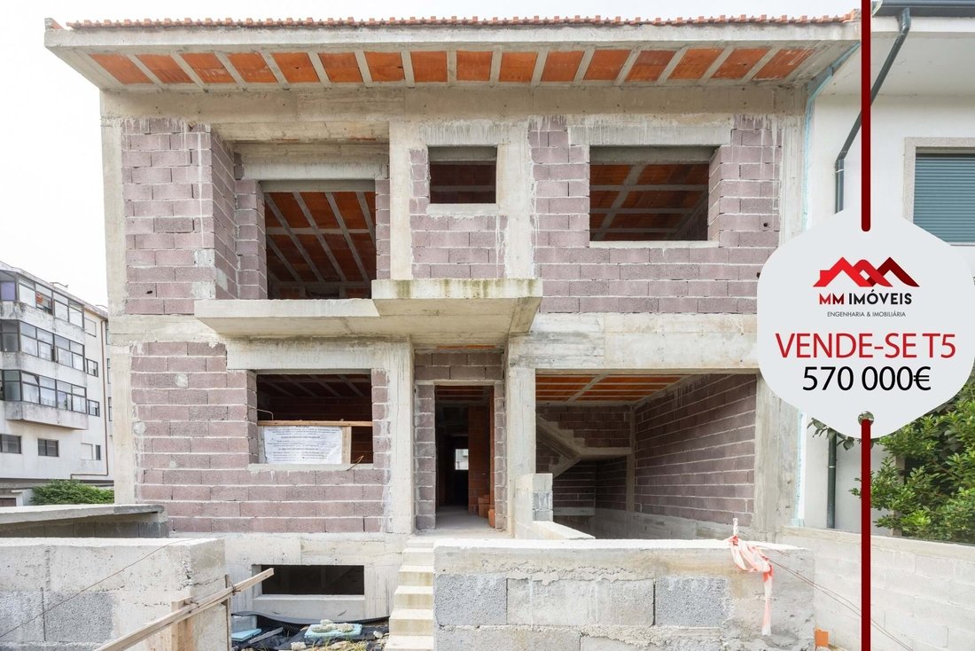 Villa in Aguas Santas, Porto District, Portugal 1 - 16469001